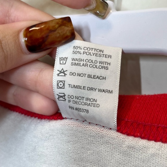 Warner Bros Animation Vintage Ringer Tee Men’s Size Medium - Picture 3 of 7